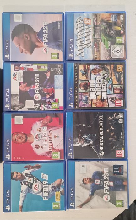 Vând PlayStation