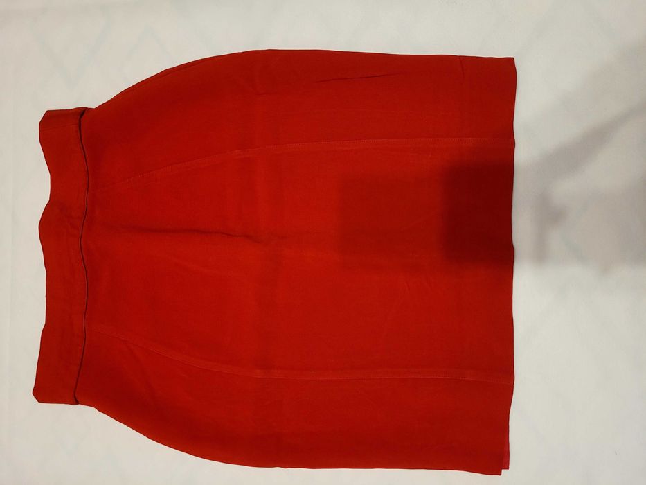 Дамска черена пола