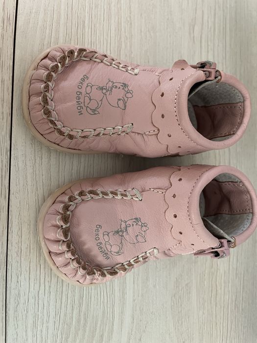 Бебешки буйки обувки за прохождане Беко