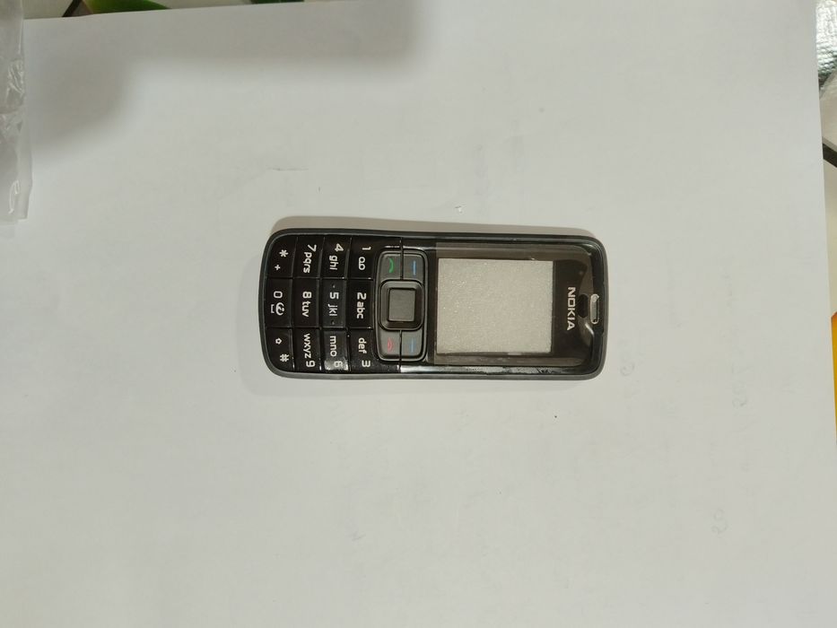 Продаются корпуса от телефонов