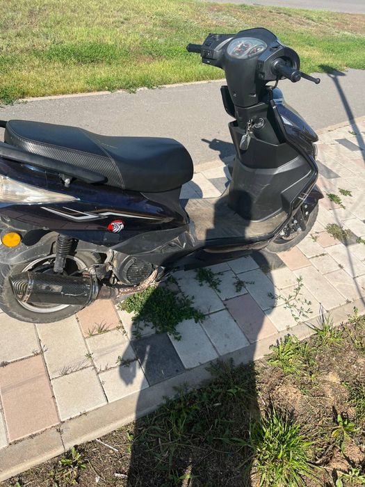 Скутер м8 цена 80к