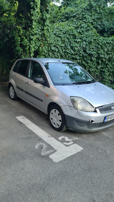 Ford Fiesta de vanzare 1.2 benzina + GPL