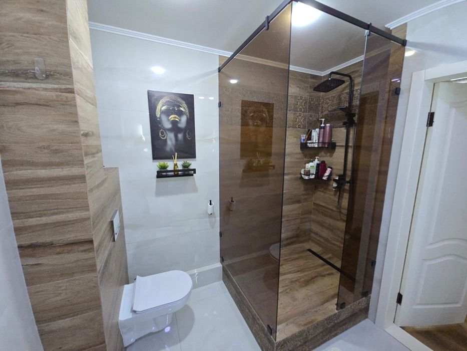 Продам 3 ком квартиру Достык молл