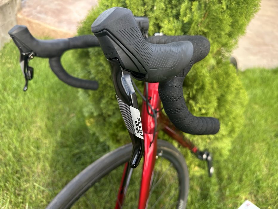 Bicicleta cursiera noua cadru full carbon Raymon Raceray 8 cadru L