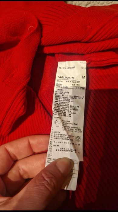 Pulover Benetton, maneci bufante, mărimea M