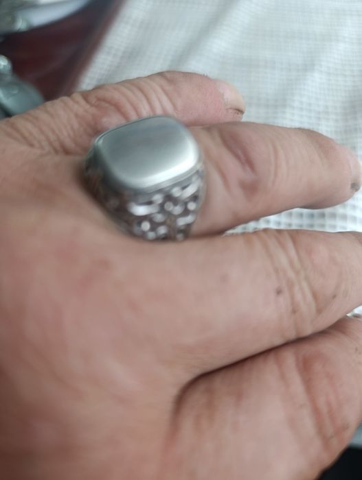 Продам серебро печатка