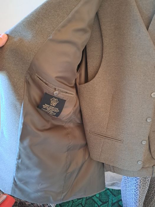 Костюм тройка и педжак