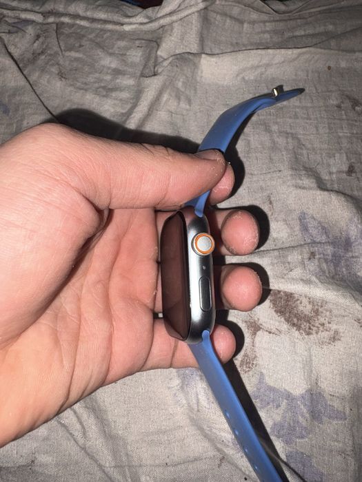 Продаю apple watch 9 series