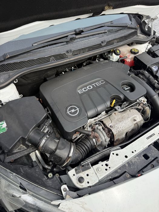 De vânzare  Opel Astra J     euro6