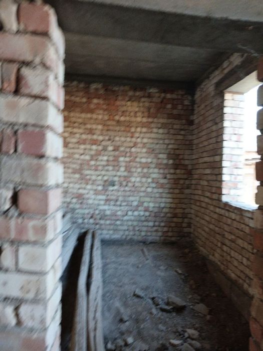 Hovli srochno sotiladi."Qavali"mahallasi Yoshlik ko'chasi 53-uy.Hovli