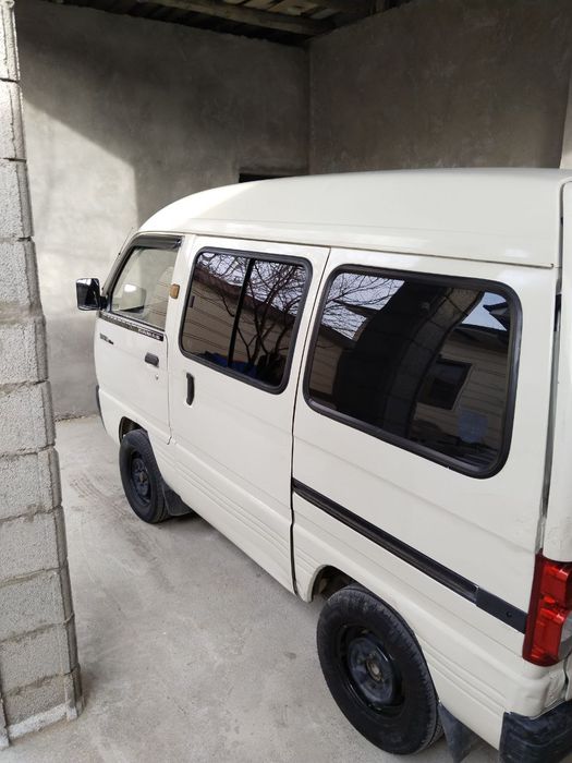 Дамас  сотилали  1996 йил.