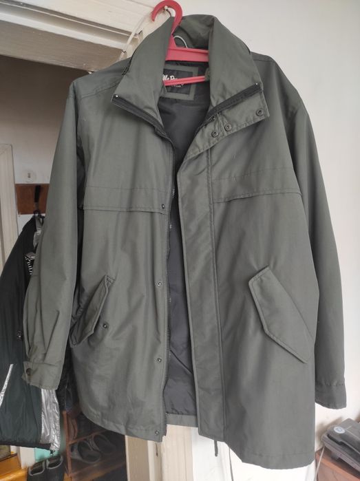 Продается куртка р. 50-52 осень-весна