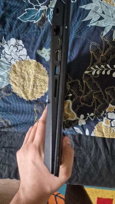 Laptop Acer Nitro 5 (cu defecte)