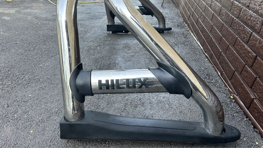 Дуга от Toyota Hilux
