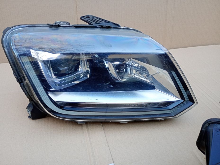 Far faruri bi-xenon Vw Transporter T5 Amarok