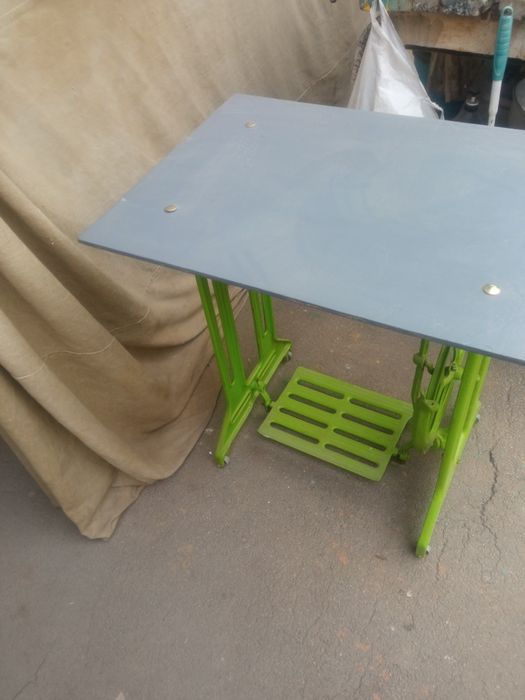 Продам прикольный.стол.