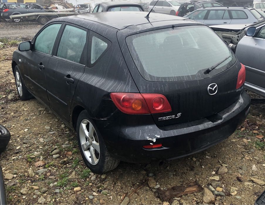 Mazda 3 1.6 i на части