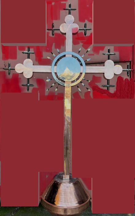 Executam CRUCI din otel inox, la comanda, orice marime si model