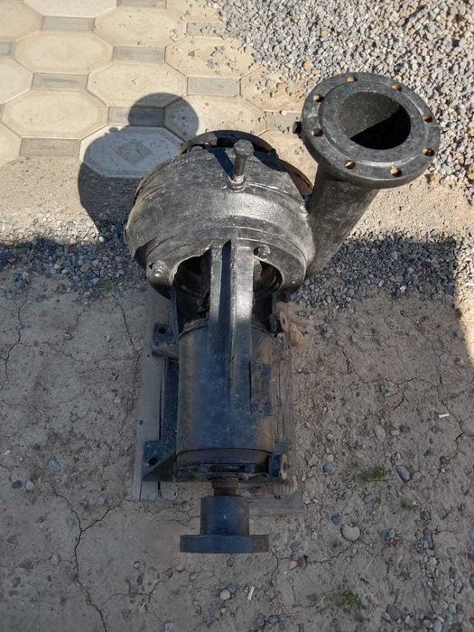 Продам поливной водиной насос  200куб час в хорошем состоянии