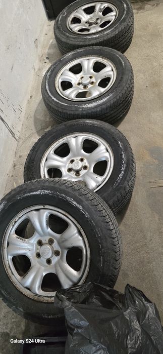 Джанти субару 16 цола  с гуми.