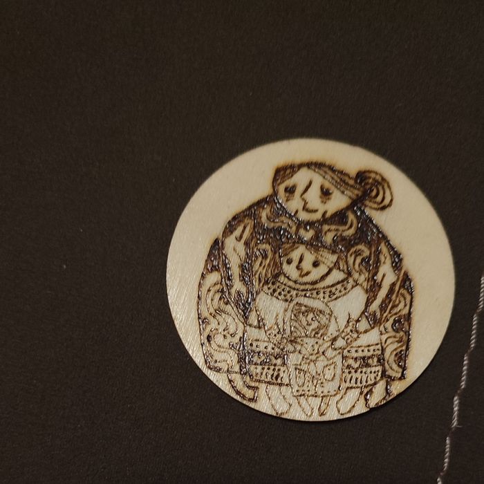 Пирографирани жетони