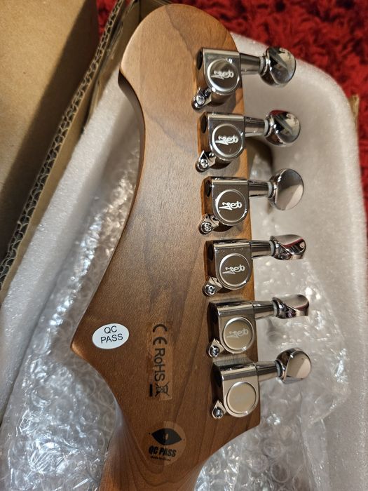 chitara electrica JET JS-400 HT BK