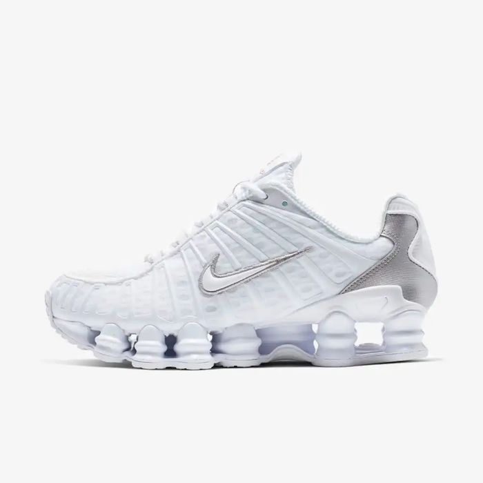 Нови мъжки обувки NIKE SHOX  45EU