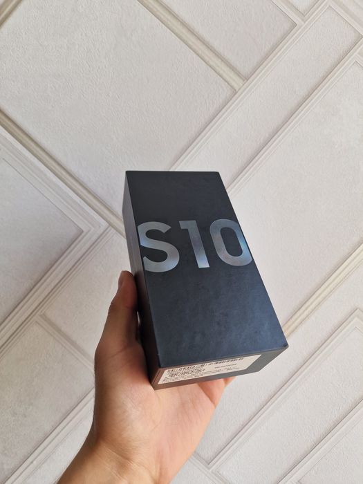 Samsung S10 8/128gb