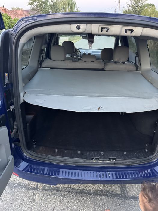 Dacia logan break mcv 1.4i 2010 A.c pret 2390€