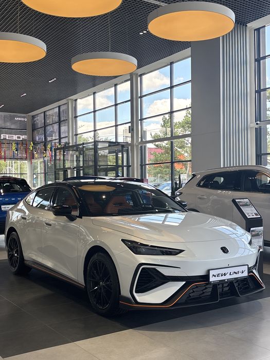 Продам Changan UNI-V 2026г.