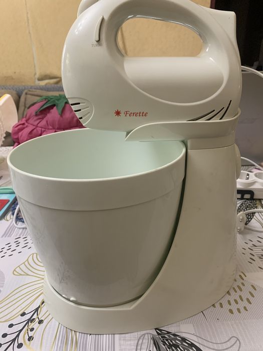 Продается миксер