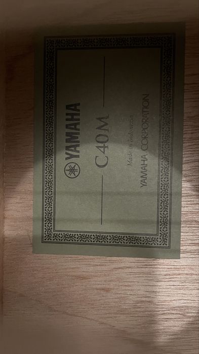 Классическая гитара Yamaha C40M