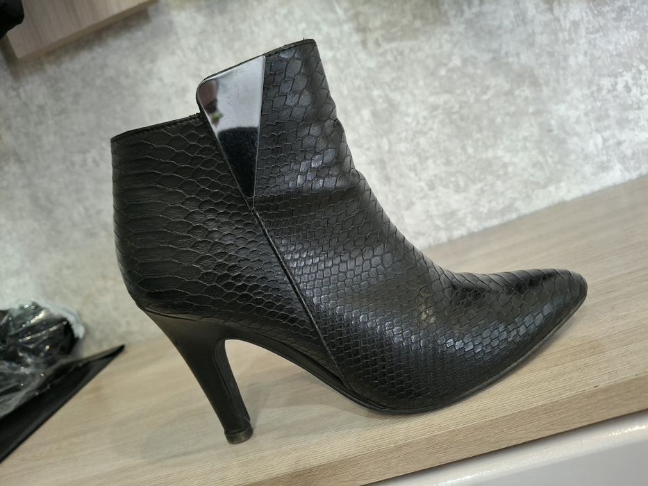 Женская обувь 36-37