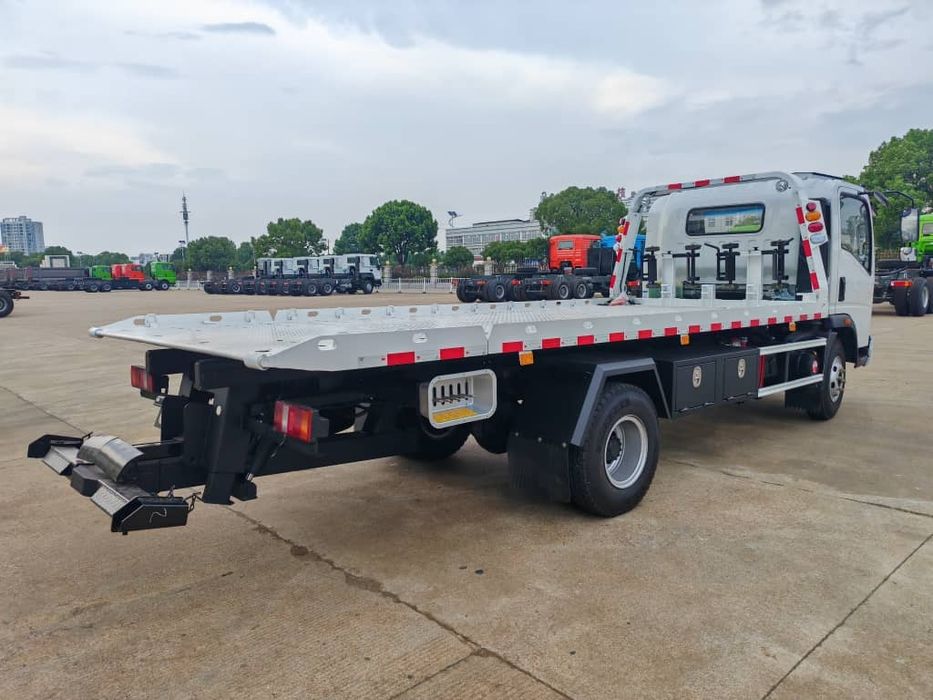 Производства Эвакуатор со сдвижной платформой 4т. [Машинасиз]