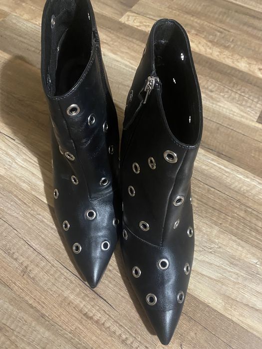 Боти дамски