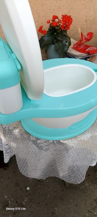 Vând WC (oliță). copii cu vârsta până  de  pana în 3,4 ani