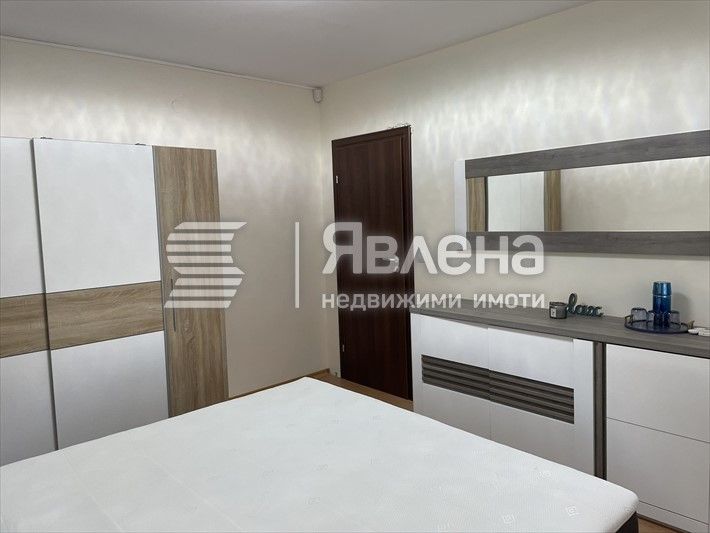 Дава се под наем Четиристаен апартамент в София, Манастирски ливади - 125 кв.м за 1300 € - Снимка #11