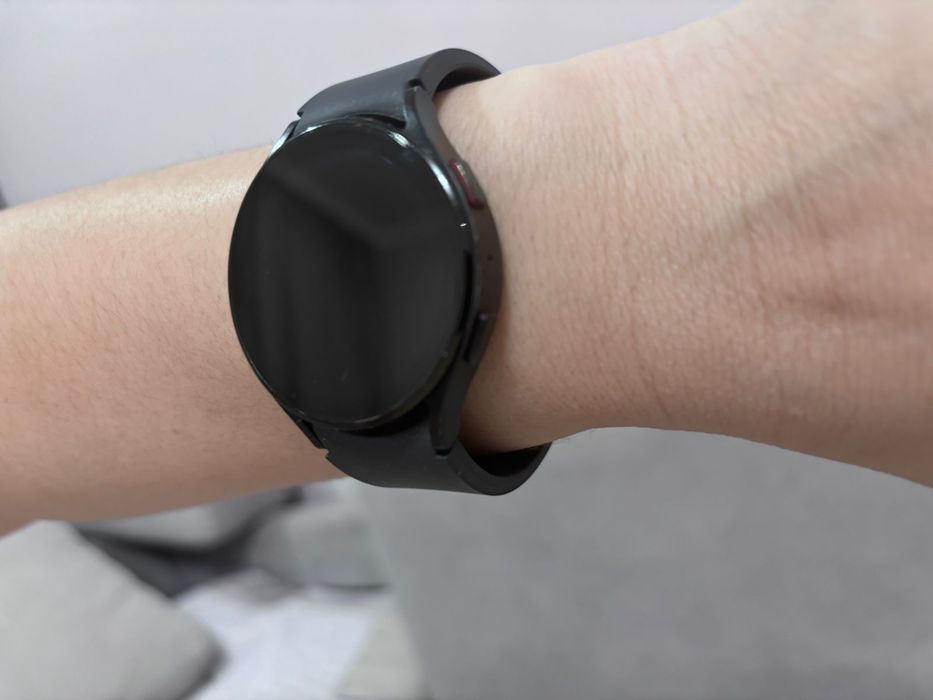 Продам часыGalaxy watch5