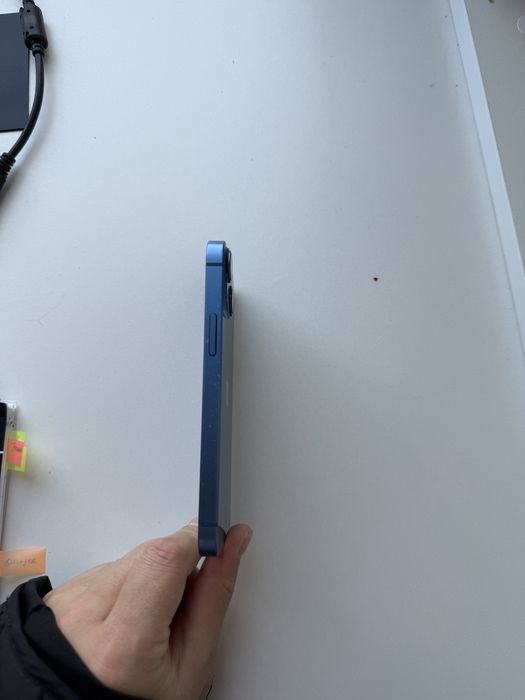 Продам iPhone 13 mini