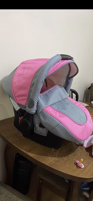 Продам коляску 3 в 1