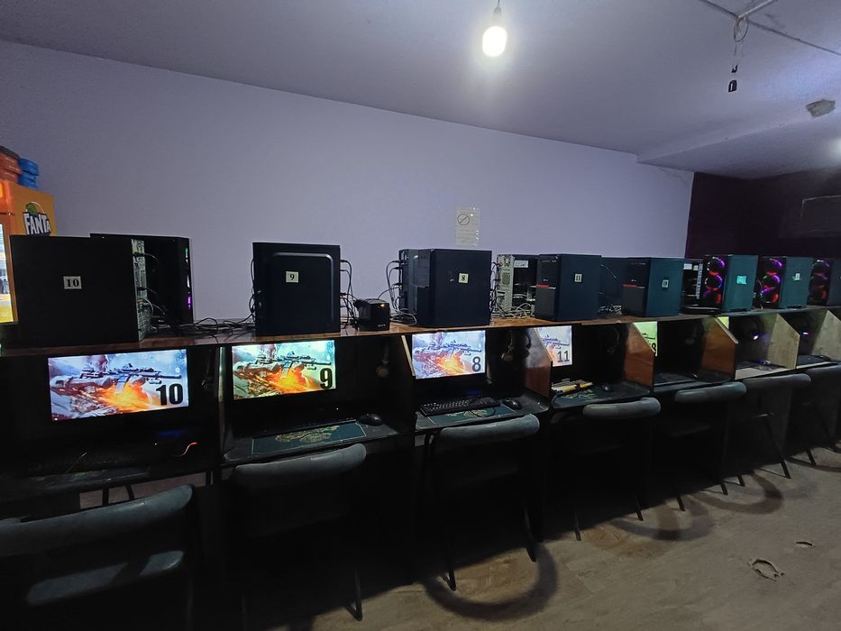 Kompyuter xona sotiladi