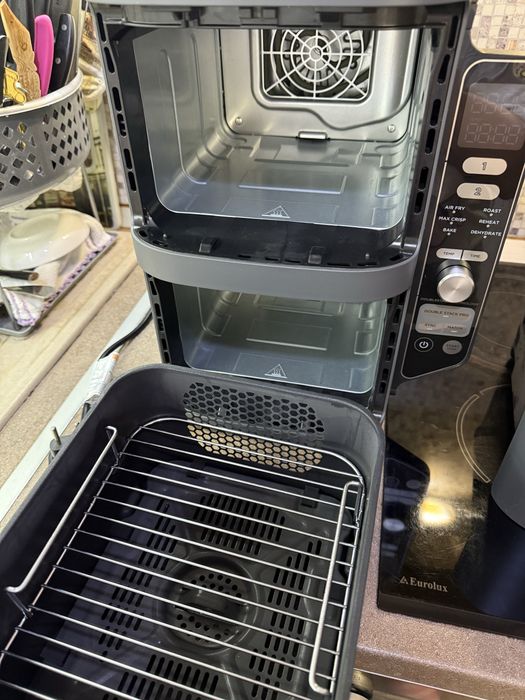 Ninja Double Stack фритюрник с горещ въздух/еър фрайър