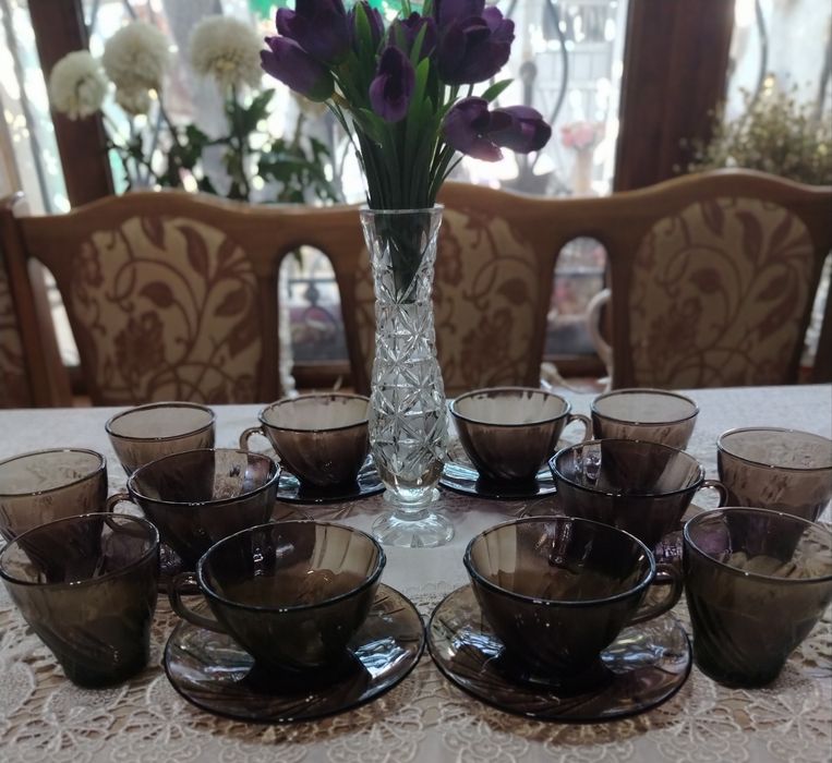 Новые чайные ,чашки с блюдцами,  стаканы Франция