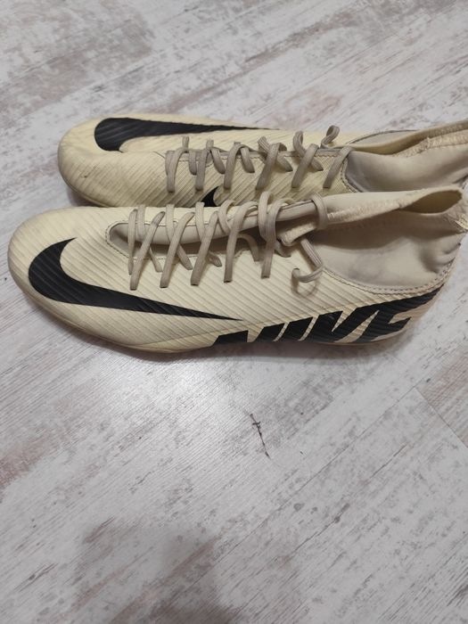 Продавам Nike Mercurial Superfly Club