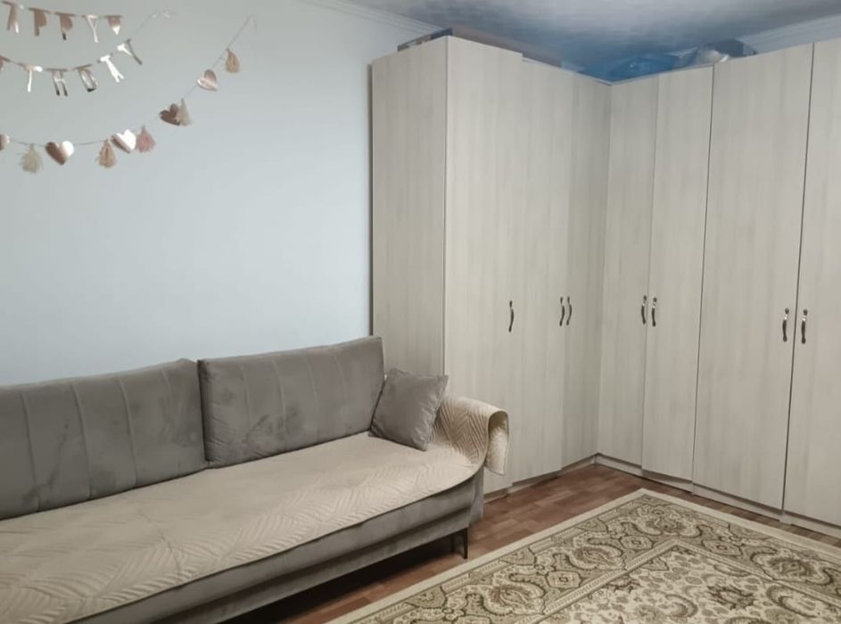 Частный дом в 11мкр в центре