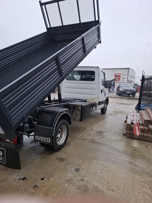 Vând Iveco DAILY