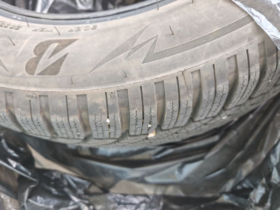 Cauciucuri iarna Bridgestone Blizzak LM005