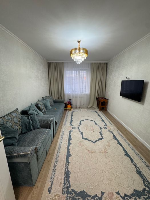 Продам Диван с креслом и пуфиком!Срочно!!!