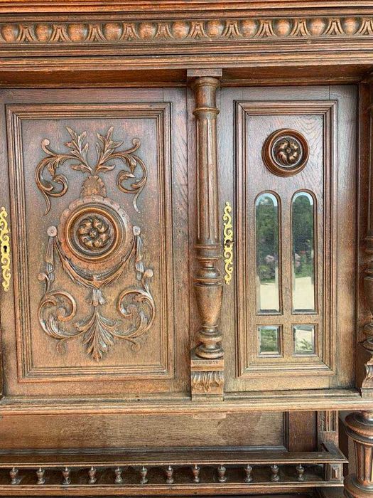 Уникално красив старинен шкаф,скрин,бюфет(Масив)-19 век