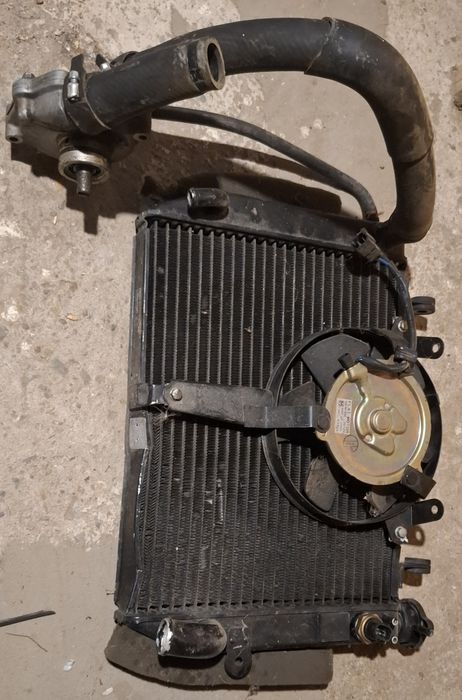 Yamaha r6 dezmembrat
